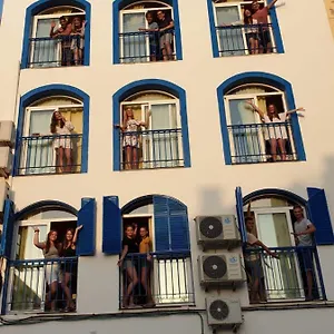 Lunalba Hostel Málaga